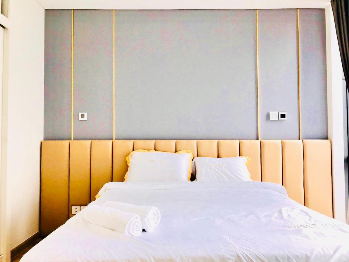 Apartment Vinhomes -christine Luxury *
